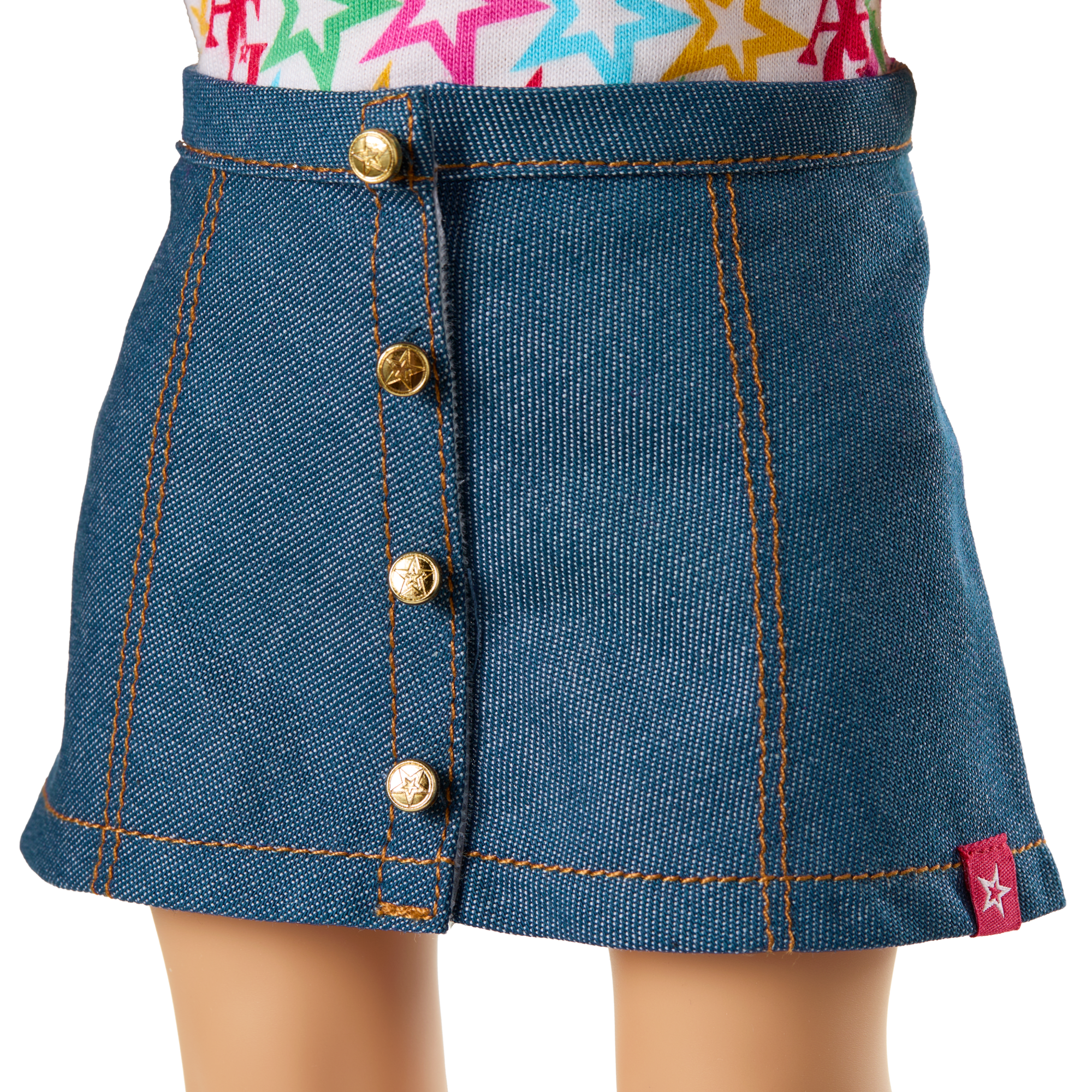 Truly Me™ 18-inch Doll #101 with wavy caramel hair - Image 8