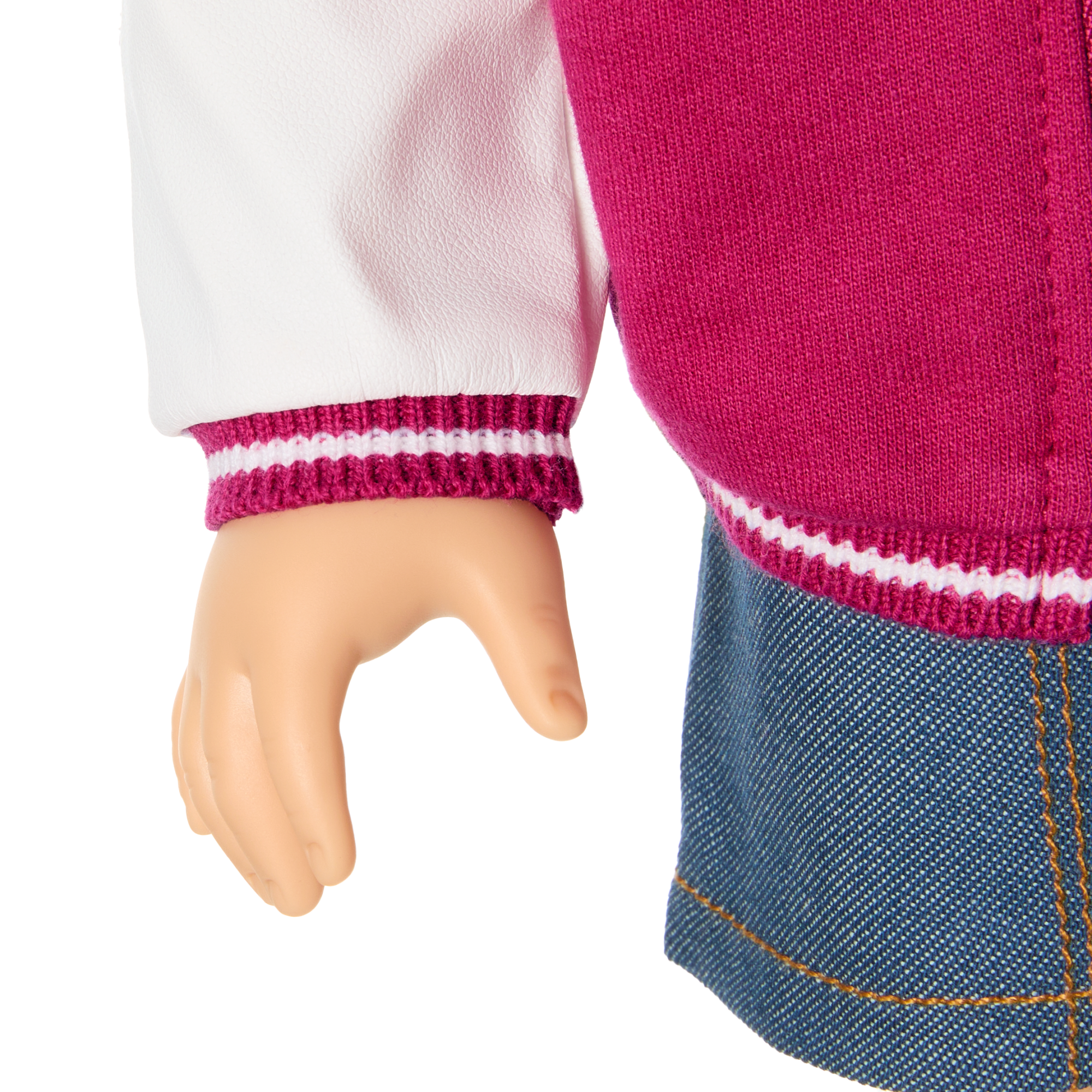 Truly Me™ 18-inch Doll #126 with wavy brown hair - Image 13
